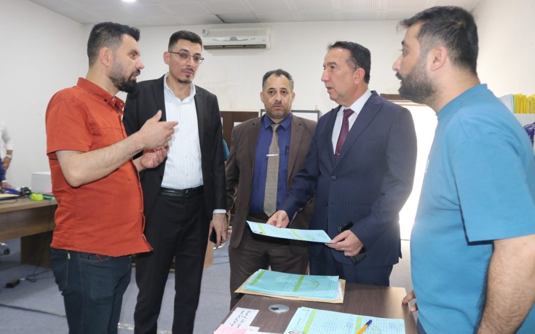 السيد عميد كلية التربية للعلوم الإنسانية يتفقد شعبة التسجيل ويطّلع على أعمال لجنة التدقيق…